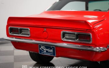 Unknown-Camaro-1968-Red-Black-3