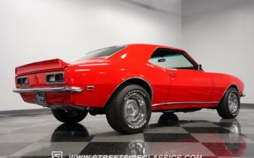 Unknown-Camaro-1968-Red-Black-4