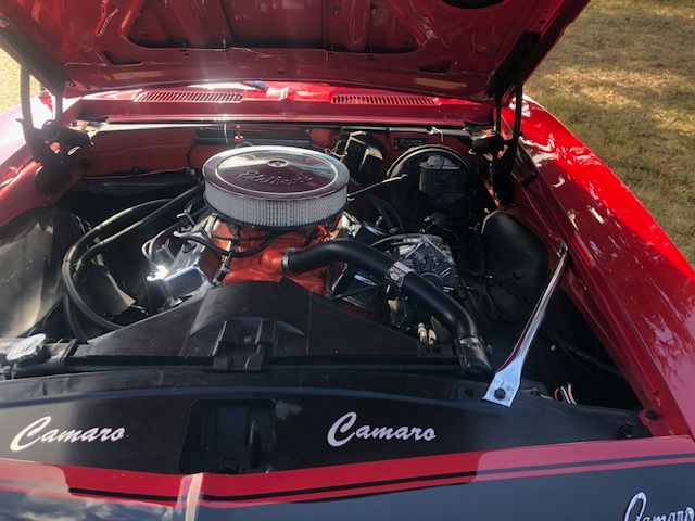 Unknown-Camaro-1968-Red-Black-7