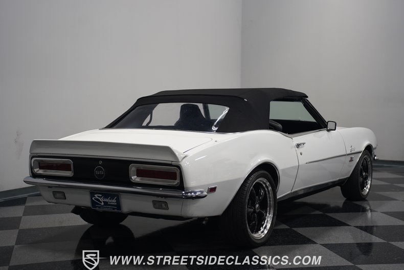 Unknown-Camaro-1968-White-Black-14