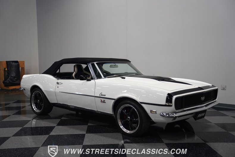 Unknown-Camaro-1968-White-Black-18