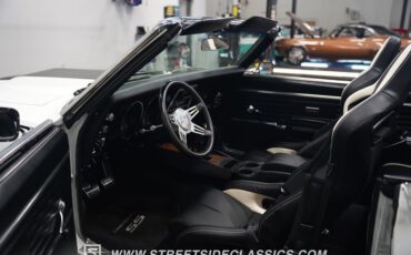 Unknown-Camaro-1968-White-Black-2