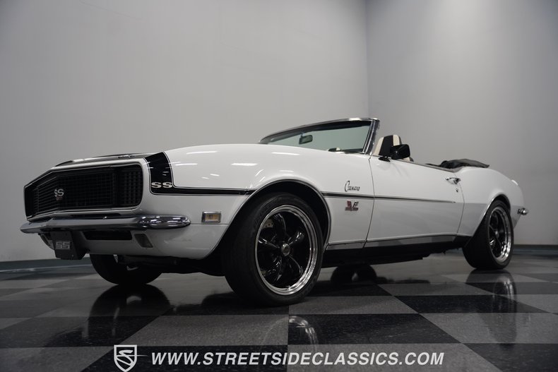 Unknown-Camaro-1968-White-Black-24