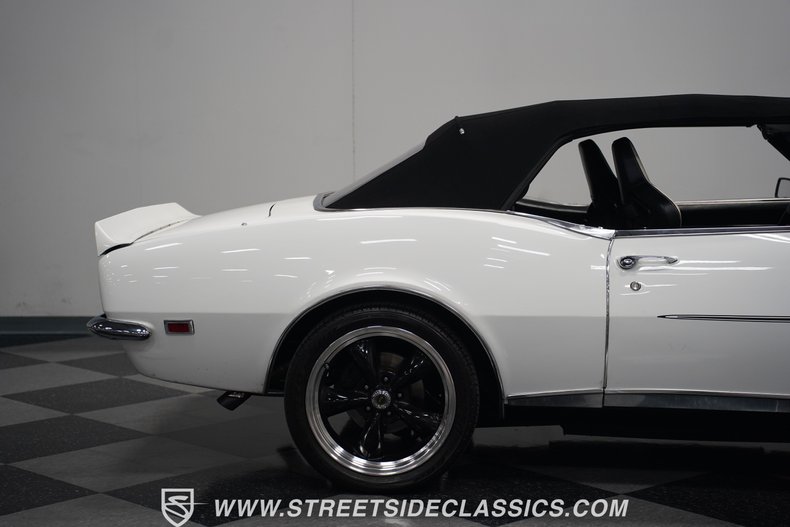 Unknown-Camaro-1968-White-Black-33