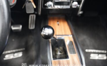 Unknown-Camaro-1968-White-Black-9
