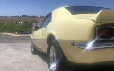 Unknown-Camaro-1968-Yellow-Black-12