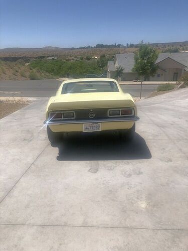 Unknown-Camaro-1968-Yellow-Black-13