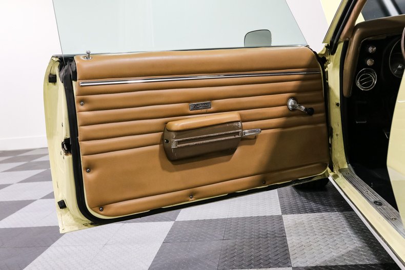 Unknown-Camaro-1968-Yellow-Brown-10