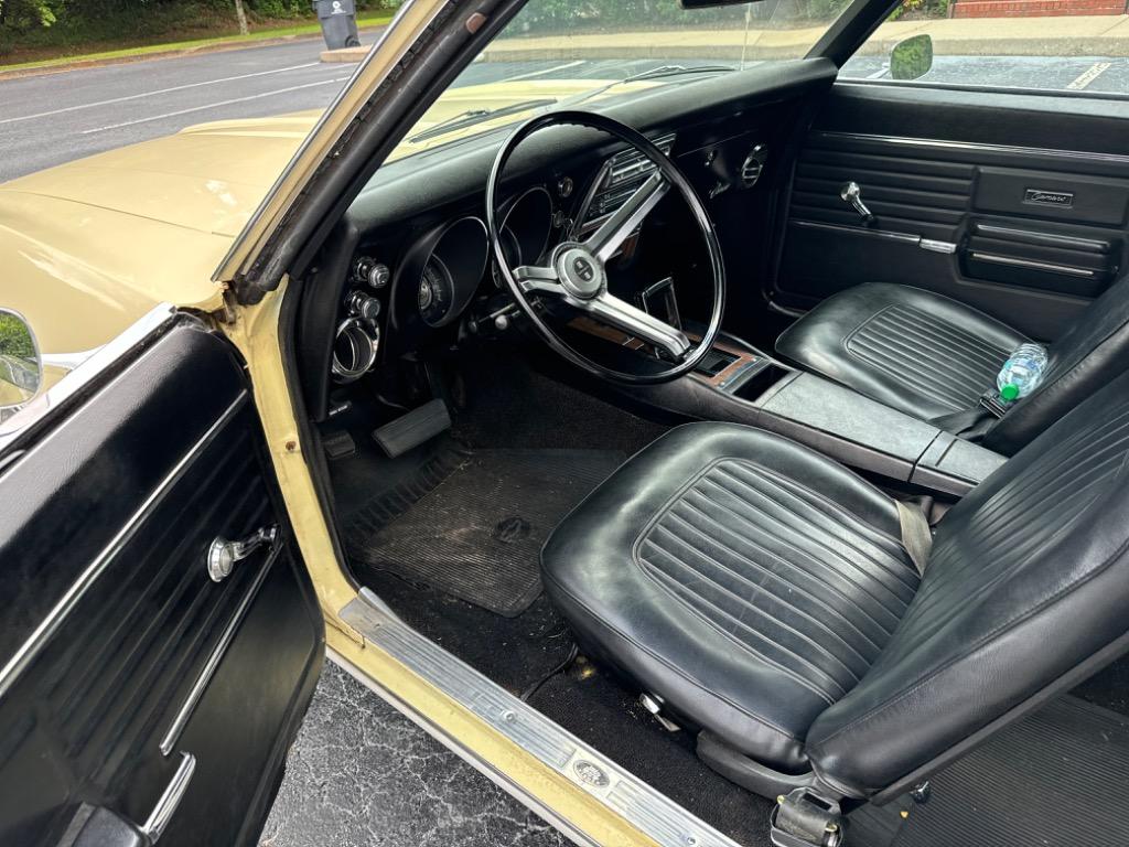 Unknown-Camaro-1968-Yeloow-Black-21