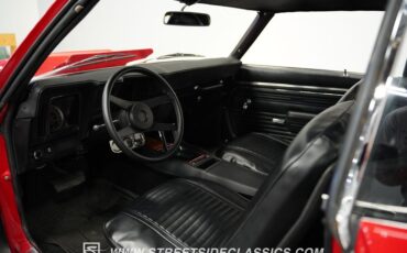 Unknown-Camaro-1969-Bolero-Red-Black-12