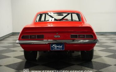 Unknown-Camaro-1969-Bolero-Red-Black-18