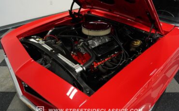 Unknown-Camaro-1969-Bolero-Red-Black-40