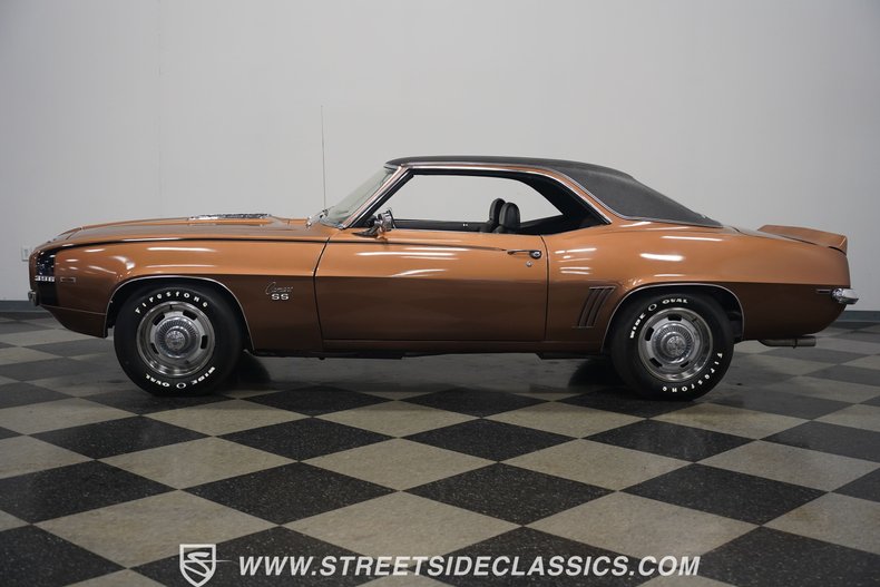 Unknown-Camaro-1969-Bronze-Black-ampamp-White-Ho-1
