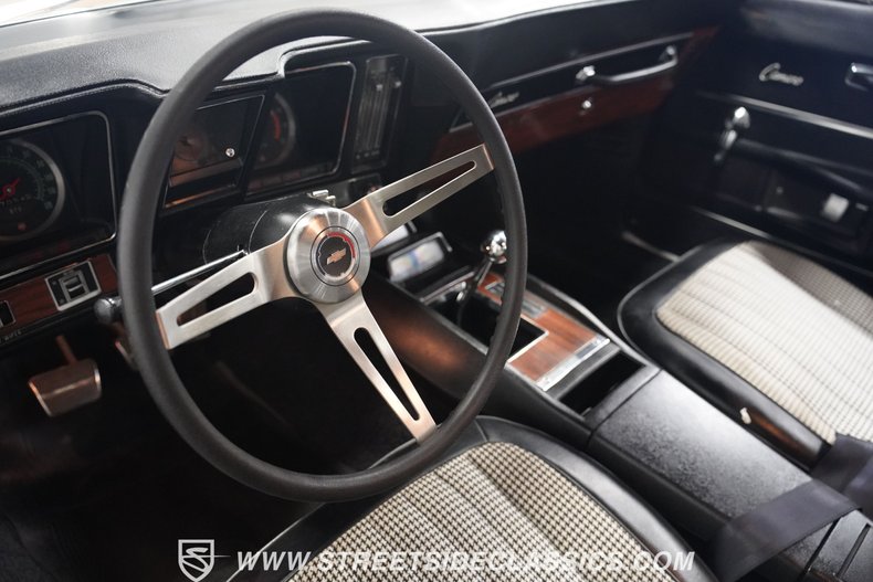 Unknown-Camaro-1969-Bronze-Black-ampamp-White-Ho-37