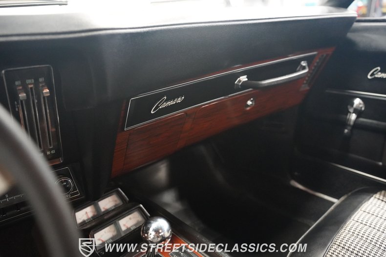 Unknown-Camaro-1969-Bronze-Black-ampamp-White-Ho-41
