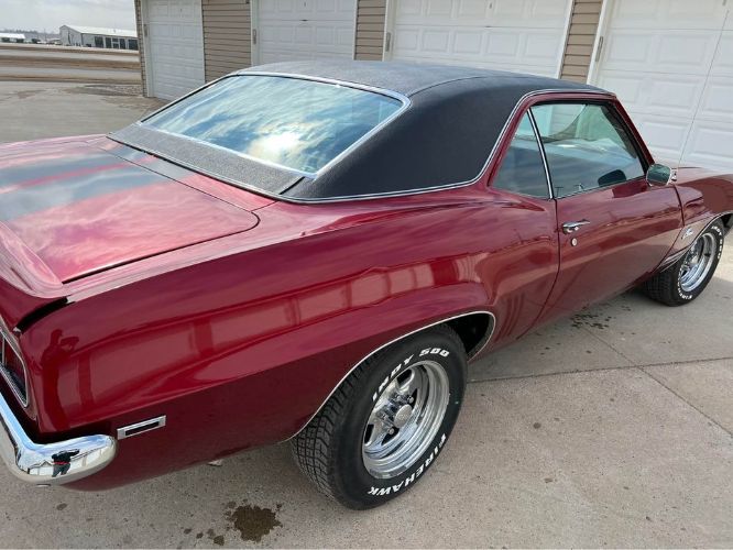 Unknown-Camaro-1969-Burgundy-Black-11