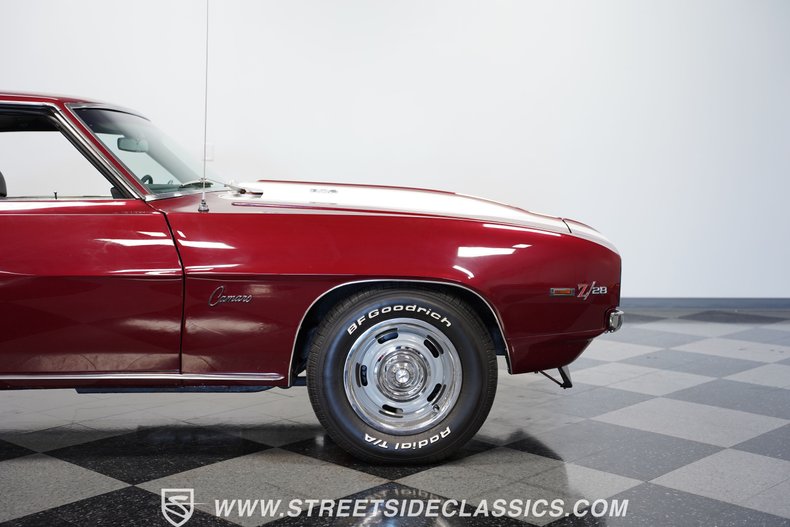 Unknown-Camaro-1969-Burgundy-Black-16