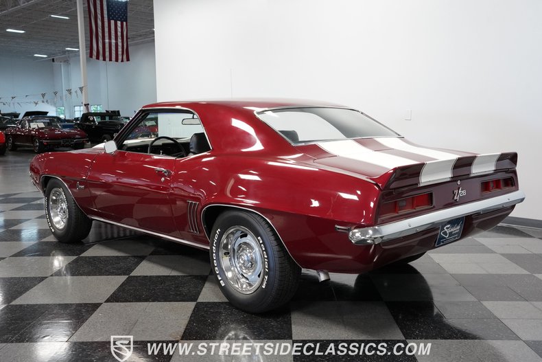 Unknown-Camaro-1969-Burgundy-Black-23