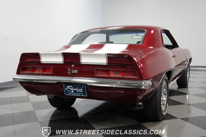 Unknown-Camaro-1969-Burgundy-Black-26