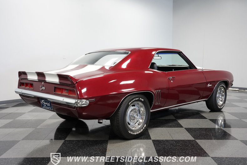 Unknown-Camaro-1969-Burgundy-Black-27