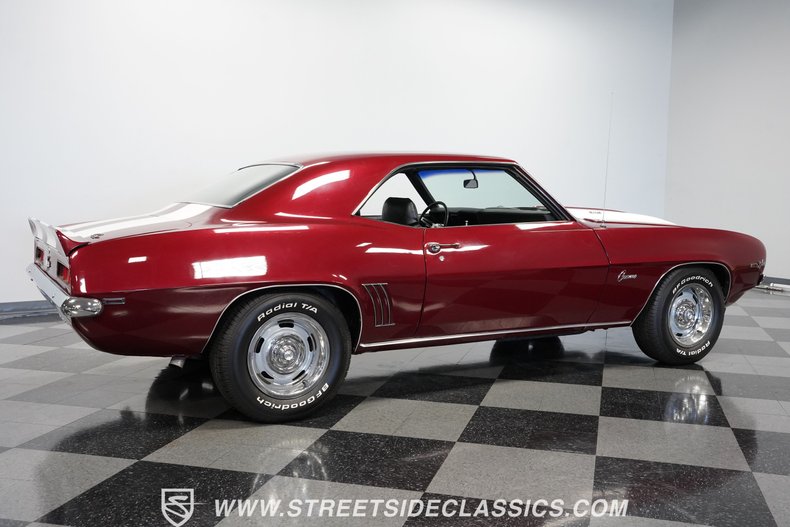Unknown-Camaro-1969-Burgundy-Black-28