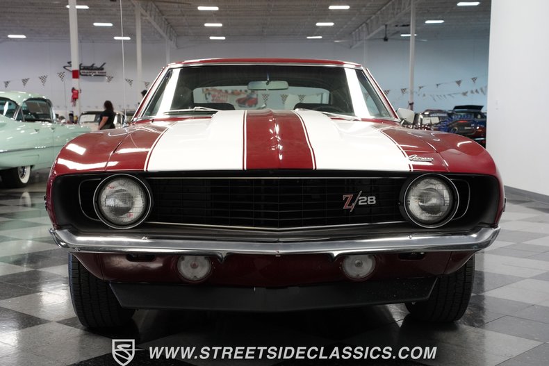 Unknown-Camaro-1969-Burgundy-Black-32
