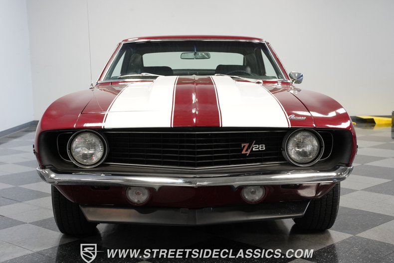 Unknown-Camaro-1969-Burgundy-Black-33