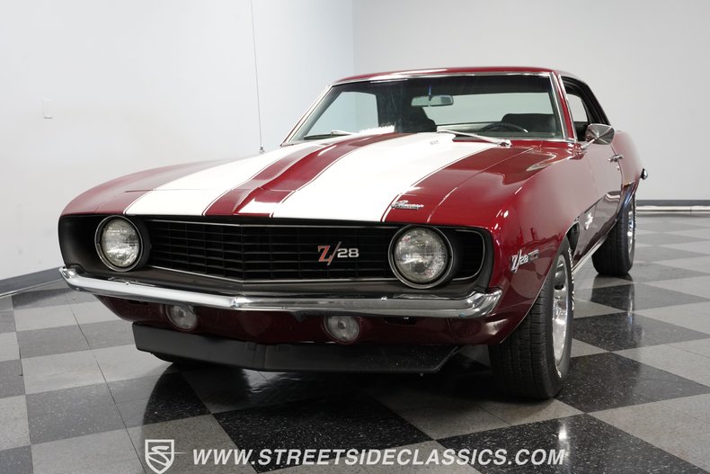 Unknown-Camaro-1969-Burgundy-Black-34