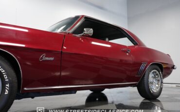 Unknown-Camaro-1969-Burgundy-Black-37