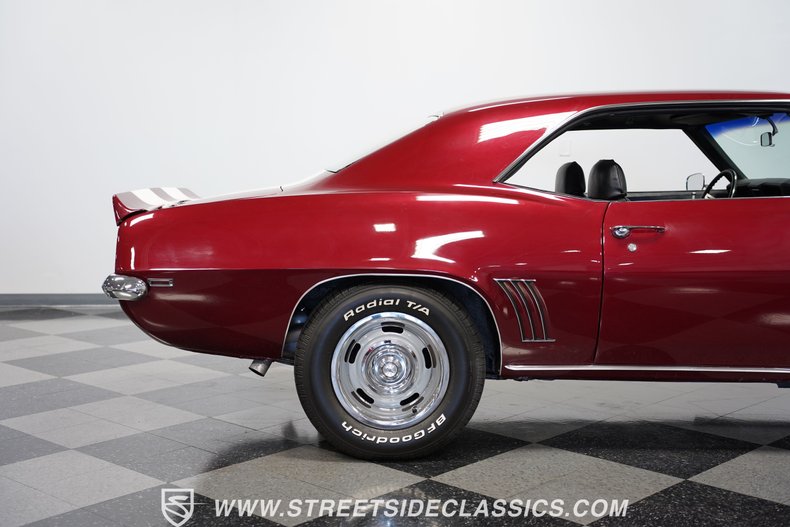 Unknown-Camaro-1969-Burgundy-Black-8