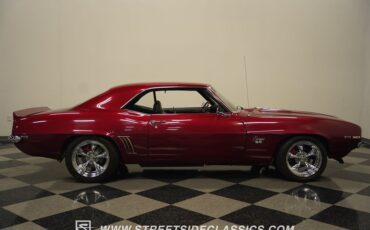 Unknown-Camaro-1969-Burgundy-Black-ampamp-White-Ho-26