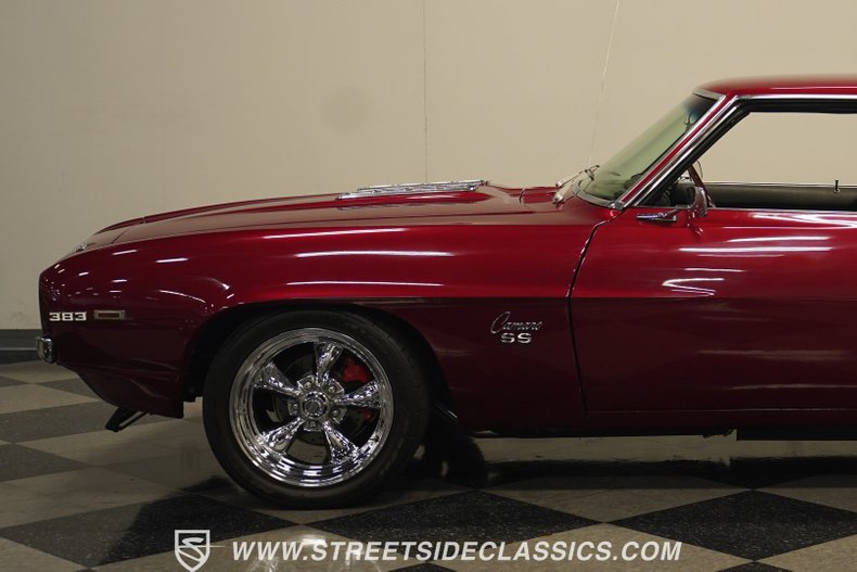 Unknown-Camaro-1969-Burgundy-Black-ampamp-White-Ho-37
