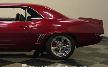 Unknown-Camaro-1969-Burgundy-Black-ampamp-White-Ho-38