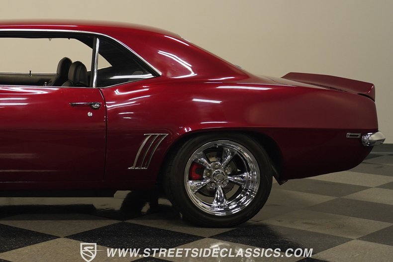 Unknown-Camaro-1969-Burgundy-Black-ampamp-White-Ho-38