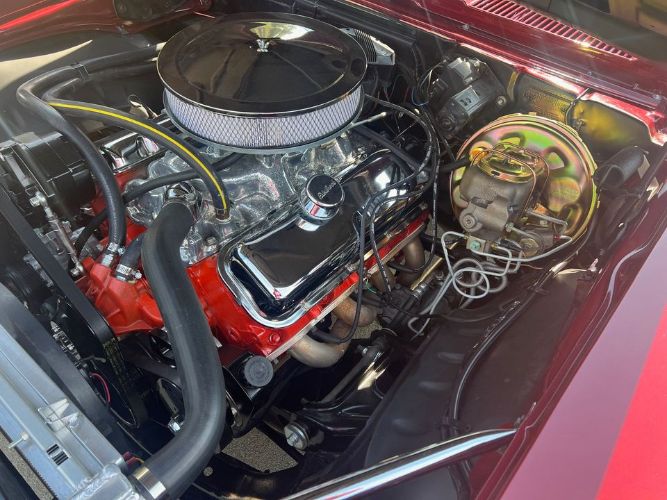 Unknown-Camaro-1969-Burgundy-White-16