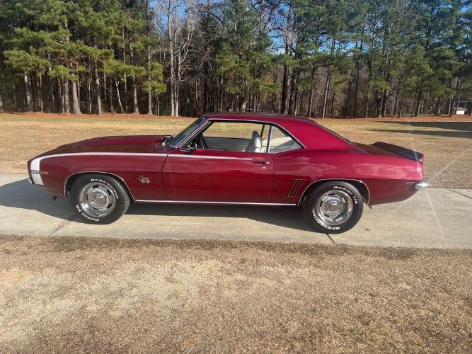 Unknown-Camaro-1969-Burgundy-White-2