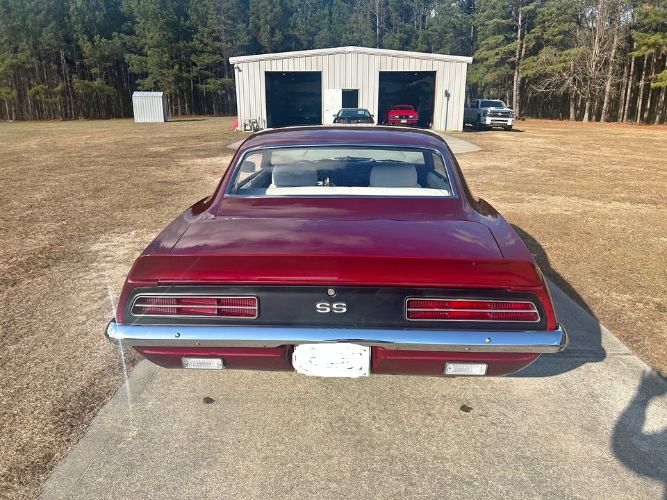 Unknown-Camaro-1969-Burgundy-White
