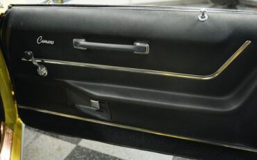 Unknown-Camaro-1969-Daytona-Yellow-Black-36