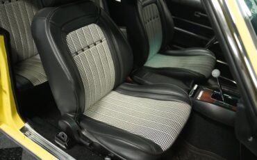 Unknown-Camaro-1969-Daytona-Yellow-Black-49