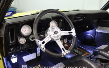 Unknown-Camaro-1969-Daytona-Yellow-Black-ampamp-White-Ho-11
