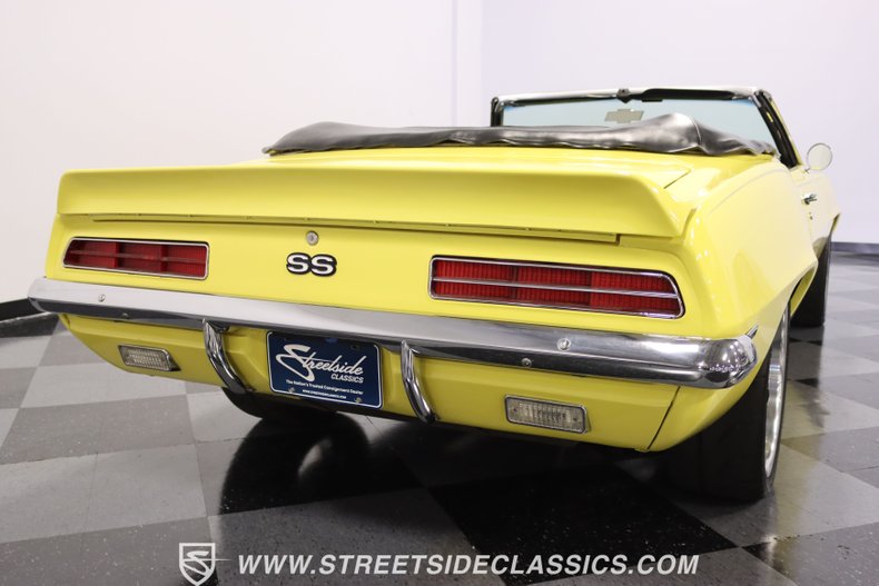Unknown-Camaro-1969-Daytona-Yellow-Black-ampamp-White-Ho-19