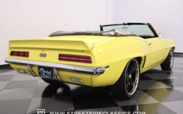 Unknown-Camaro-1969-Daytona-Yellow-Black-ampamp-White-Ho-20