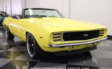 Unknown-Camaro-1969-Daytona-Yellow-Black-ampamp-White-Ho-24