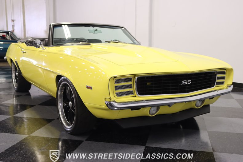 Unknown-Camaro-1969-Daytona-Yellow-Black-ampamp-White-Ho-24