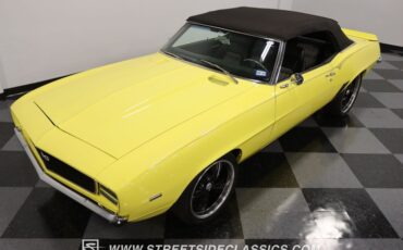 Unknown-Camaro-1969-Daytona-Yellow-Black-ampamp-White-Ho-28