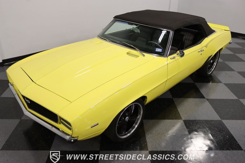 Unknown-Camaro-1969-Daytona-Yellow-Black-ampamp-White-Ho-28