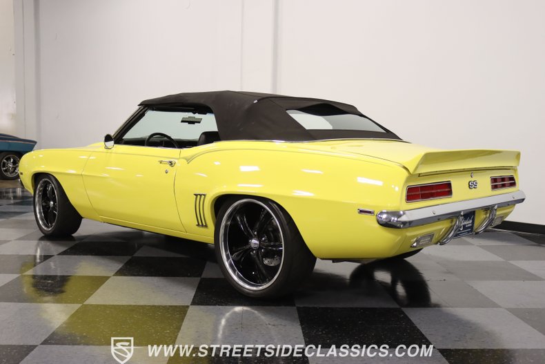 Unknown-Camaro-1969-Daytona-Yellow-Black-ampamp-White-Ho-31