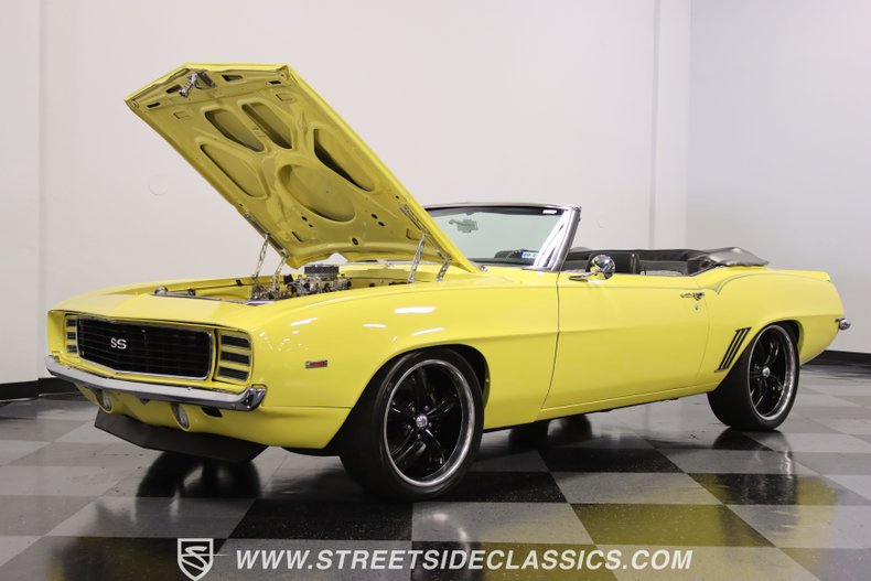 Unknown-Camaro-1969-Daytona-Yellow-Black-ampamp-White-Ho-41