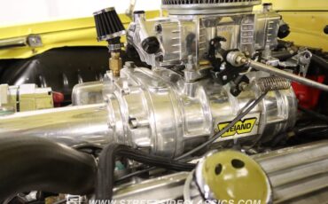 Unknown-Camaro-1969-Daytona-Yellow-Black-ampamp-White-Ho-46