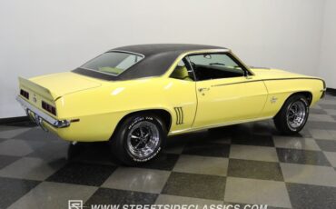 Unknown-Camaro-1969-Daytona-Yellow-Yellow-Houndstooth-3